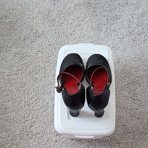 Reaction Kenneth Cole Black Mary Jane Heels with Red Interior